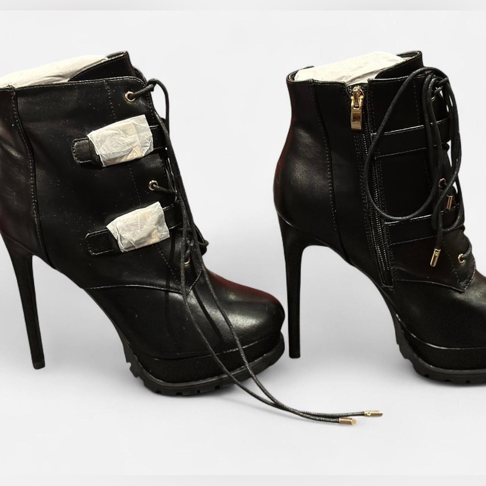 Elegant Black High Heel Ankle Lace-Up Boots - Never Worn - Size 8.5